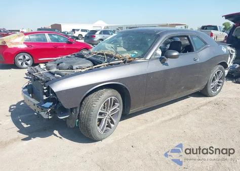 2019 Dodge Challenger Sxt Awd from USA, damaged, VIN 2C3CDZGG9KH759872